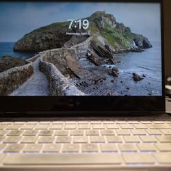 Laptop (HP SPECTRE TOUCH SCREEN)