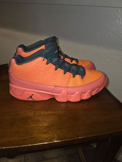 STEAL! Jordan 9 Low Bright Mango. Size 10