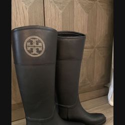 Tory Burch Rain Boot Size 7