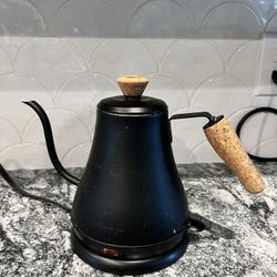 Bodum Gooseneck Water Kettle