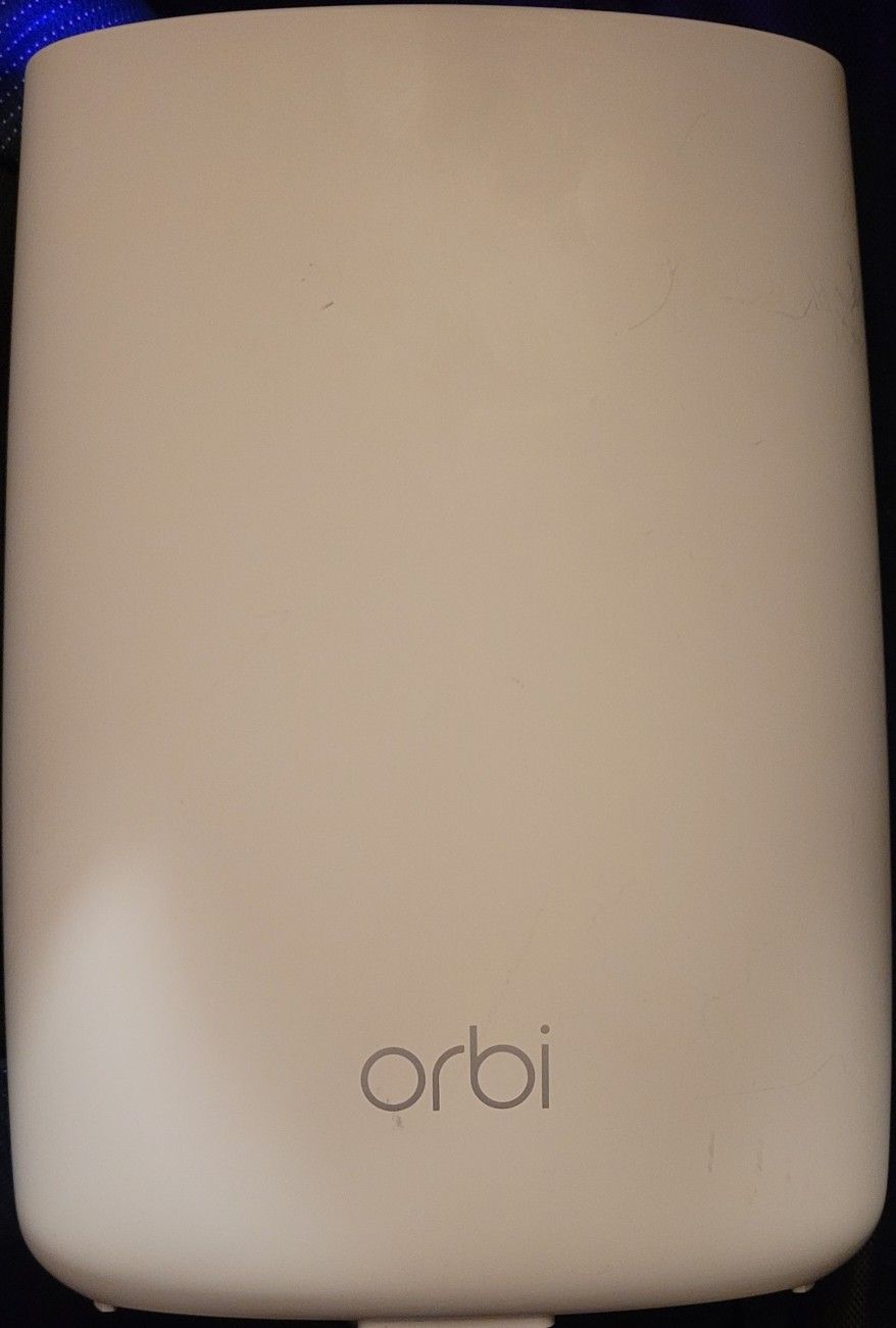 WIFI ROUTER - NETGEAR ORBI RBR50