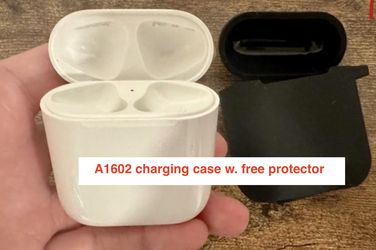 Apple AirPods A1602 Charging Case w FREE protector $12 (Beaverton pickup)