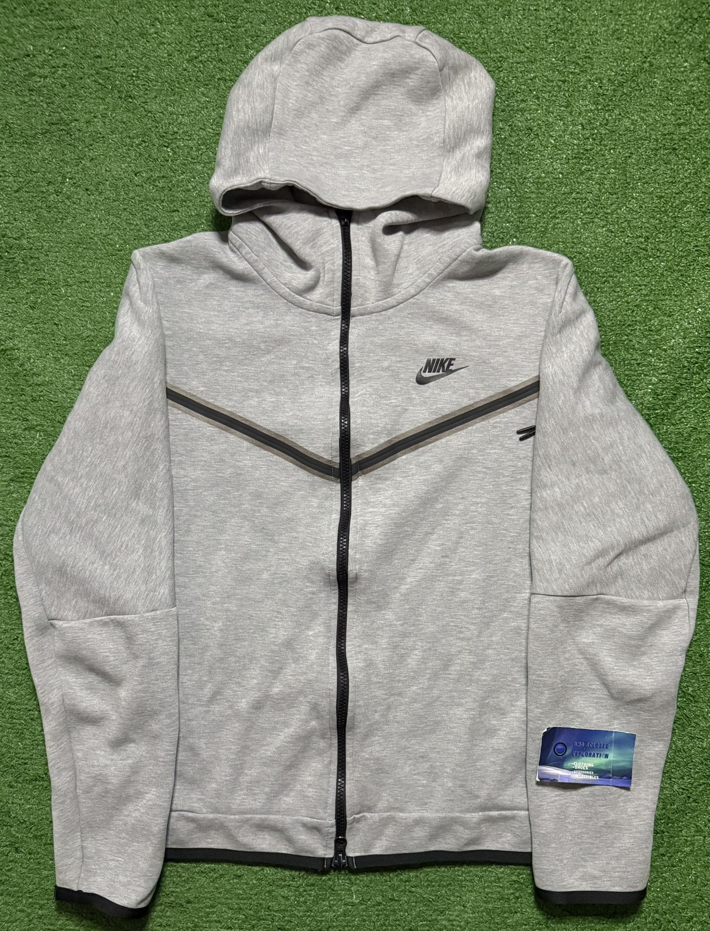 Nike Tech Fleece Hoodie Grey Medium
