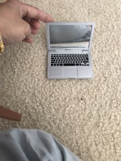 Apple mini calculator