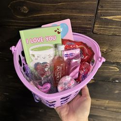 Valentines Baskets Kids /adults 