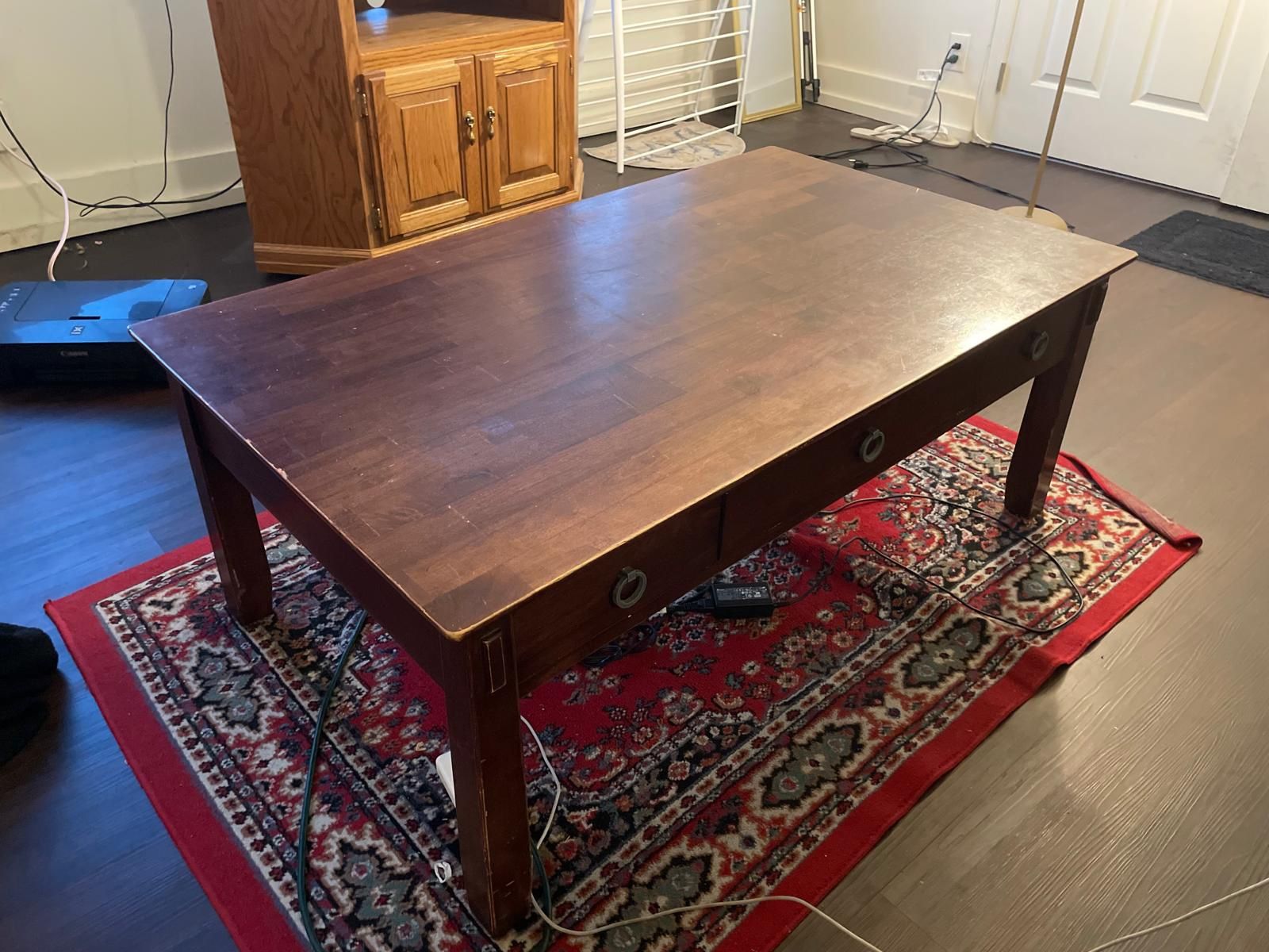 move out sale: coffee table