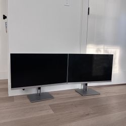 Two HP 27” 1440p Displays