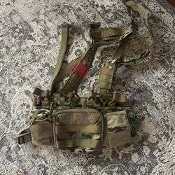 Chest rig