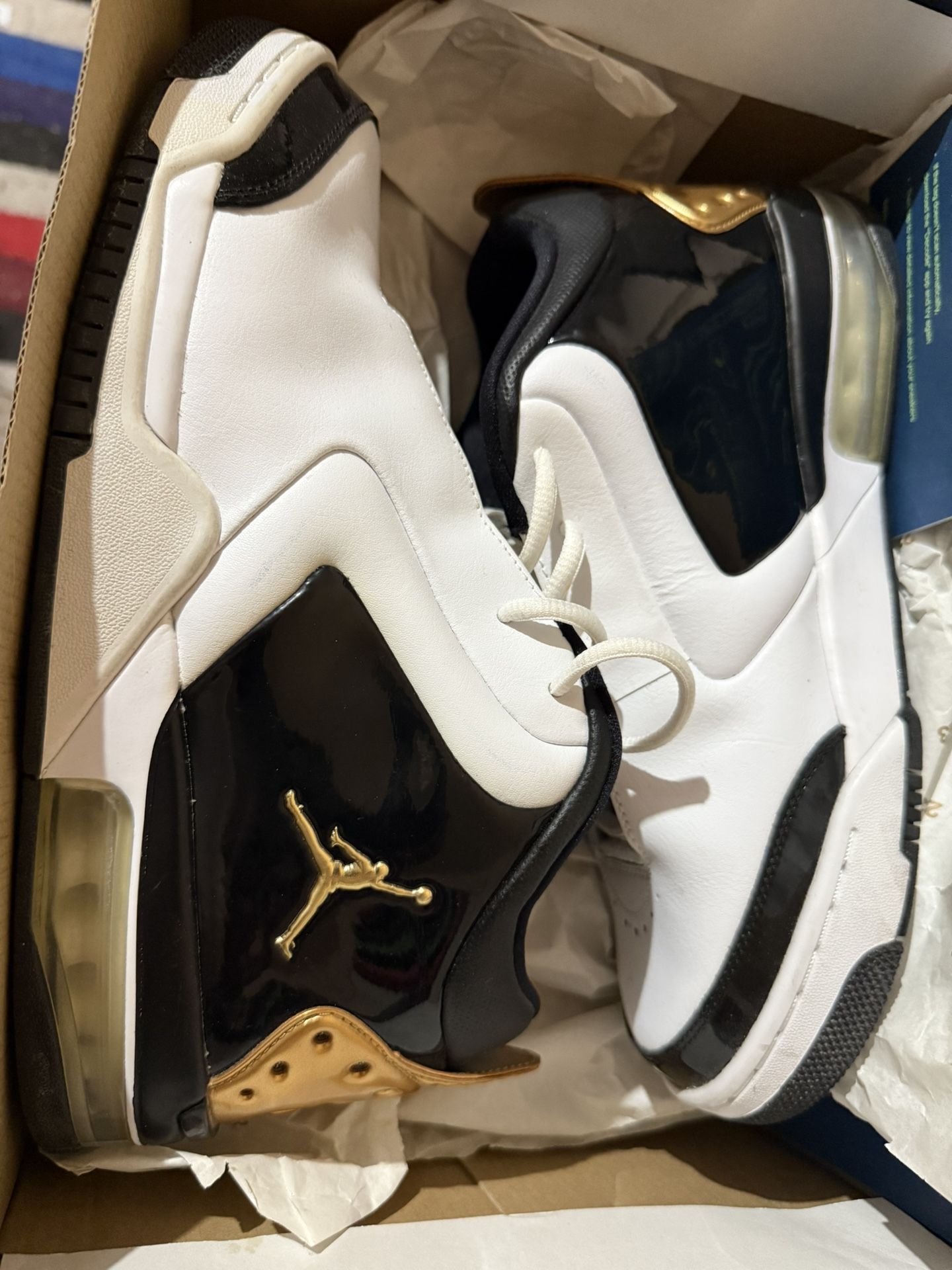 ❌AUTHENTIC JORDANS❌ 9.5 $80.