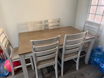 Kitchen table