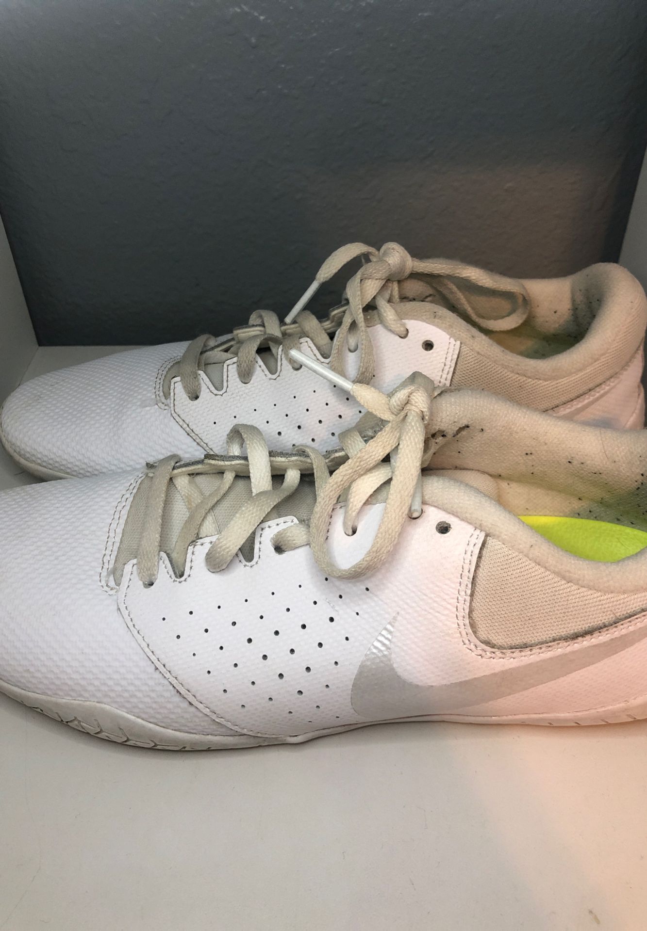 Cheer shoes, Nike