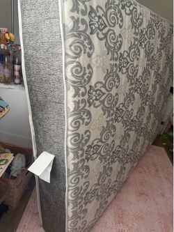 Queen mattress