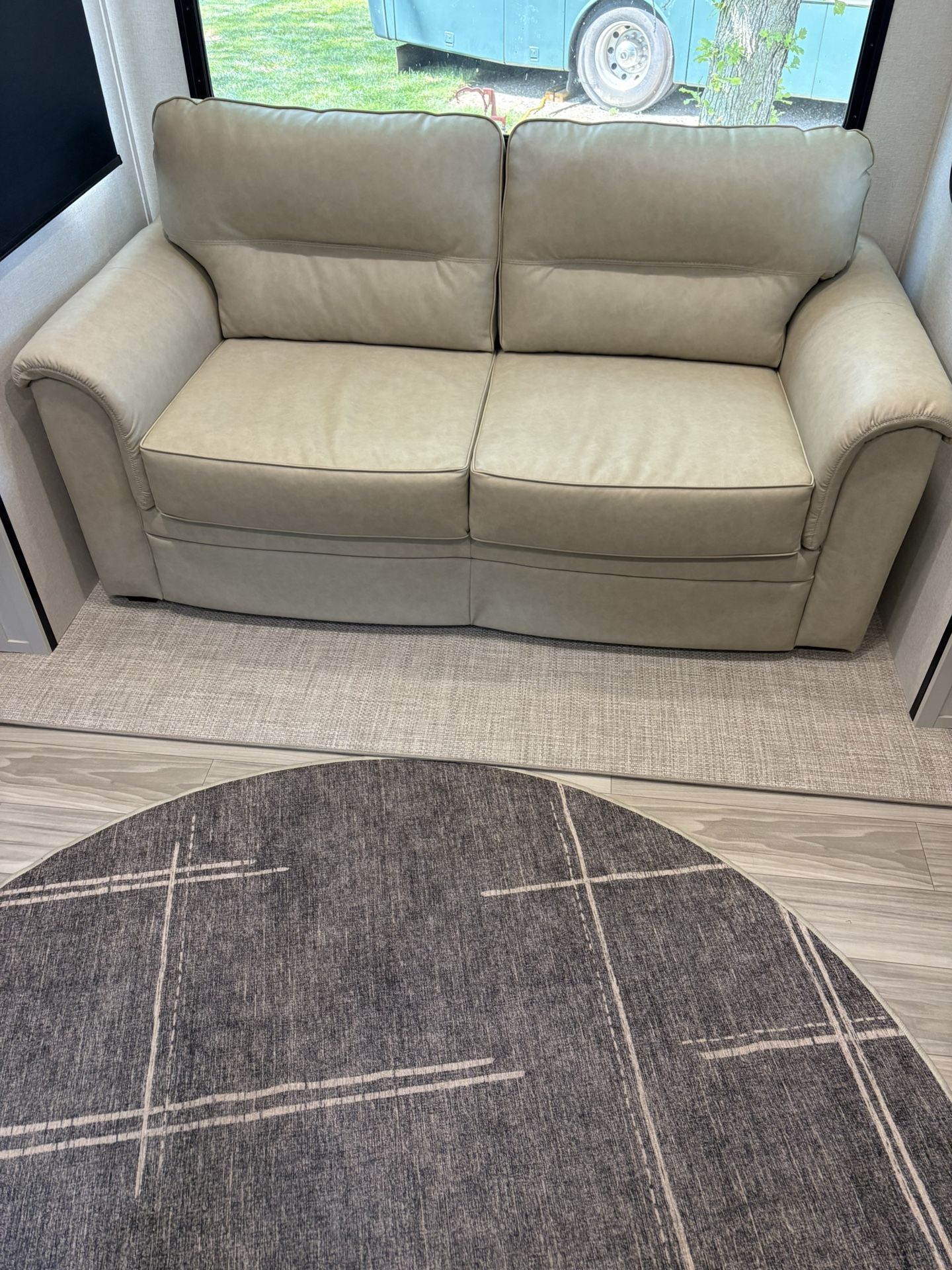RV Couch And Pull-Out Bed
