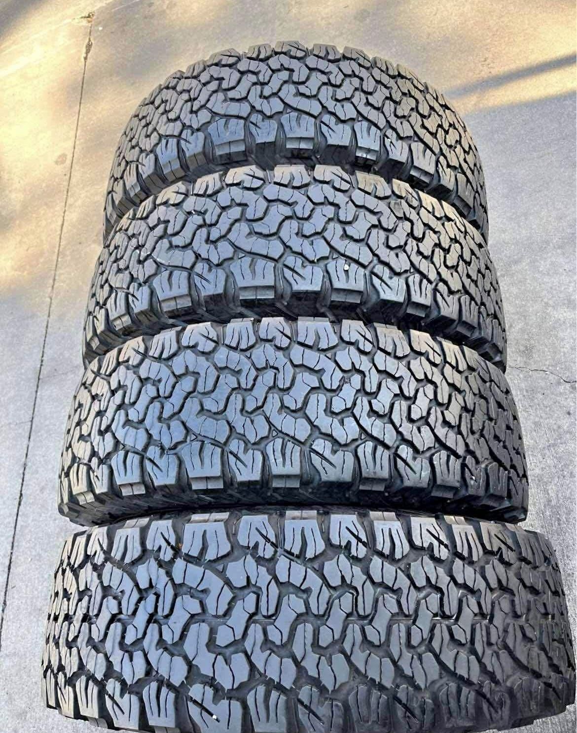 265/70/17 Bfgoodrich vendo un set de llantas usadas excelente condiciones de vida las 4 ✅🤩I am selling a set of used tires, all 4 in excellent living