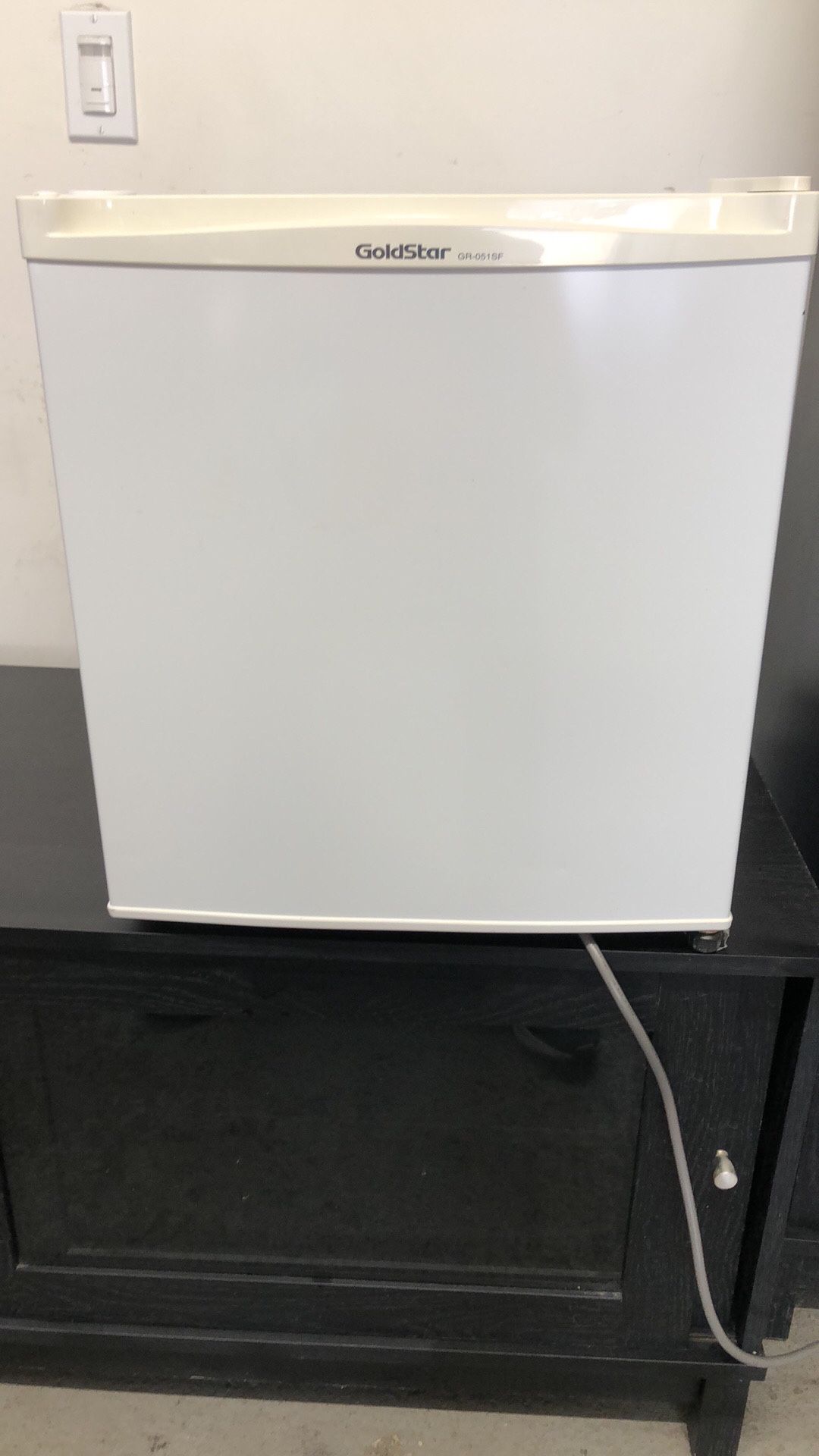 Goldstar Mini Fridge Almost New