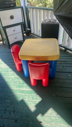 Little tikes table and two chairs with pull out trays