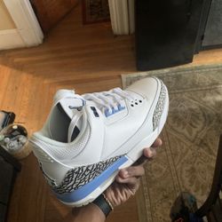 Air Jordan 3 UNC size 12