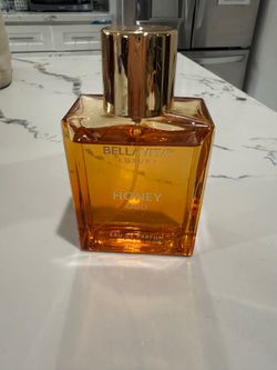 Bellavita Luxury Honey Oud Eau de Parfum