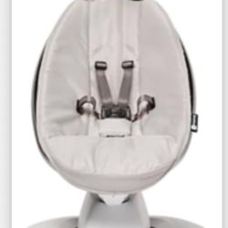 4moms MamaRoo Multi-Motion Baby Swing, Bluetooth Enabled with 5 Unique Motions, Grey