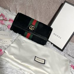Authentic Gucci Ophidia GG Continental Wallet