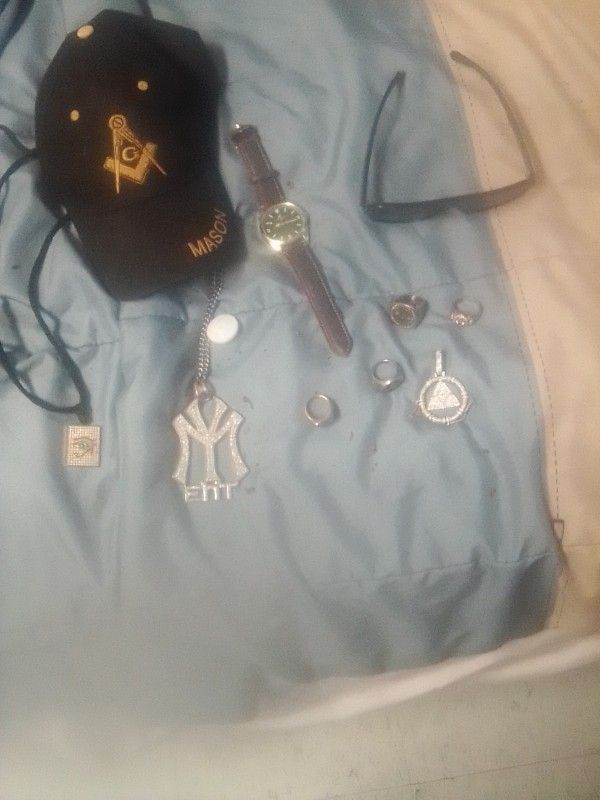 Rare Unique Free Mason Rings,Necklaces,Hat, Lil Wayne's Young Money Chain,Sun Glasses