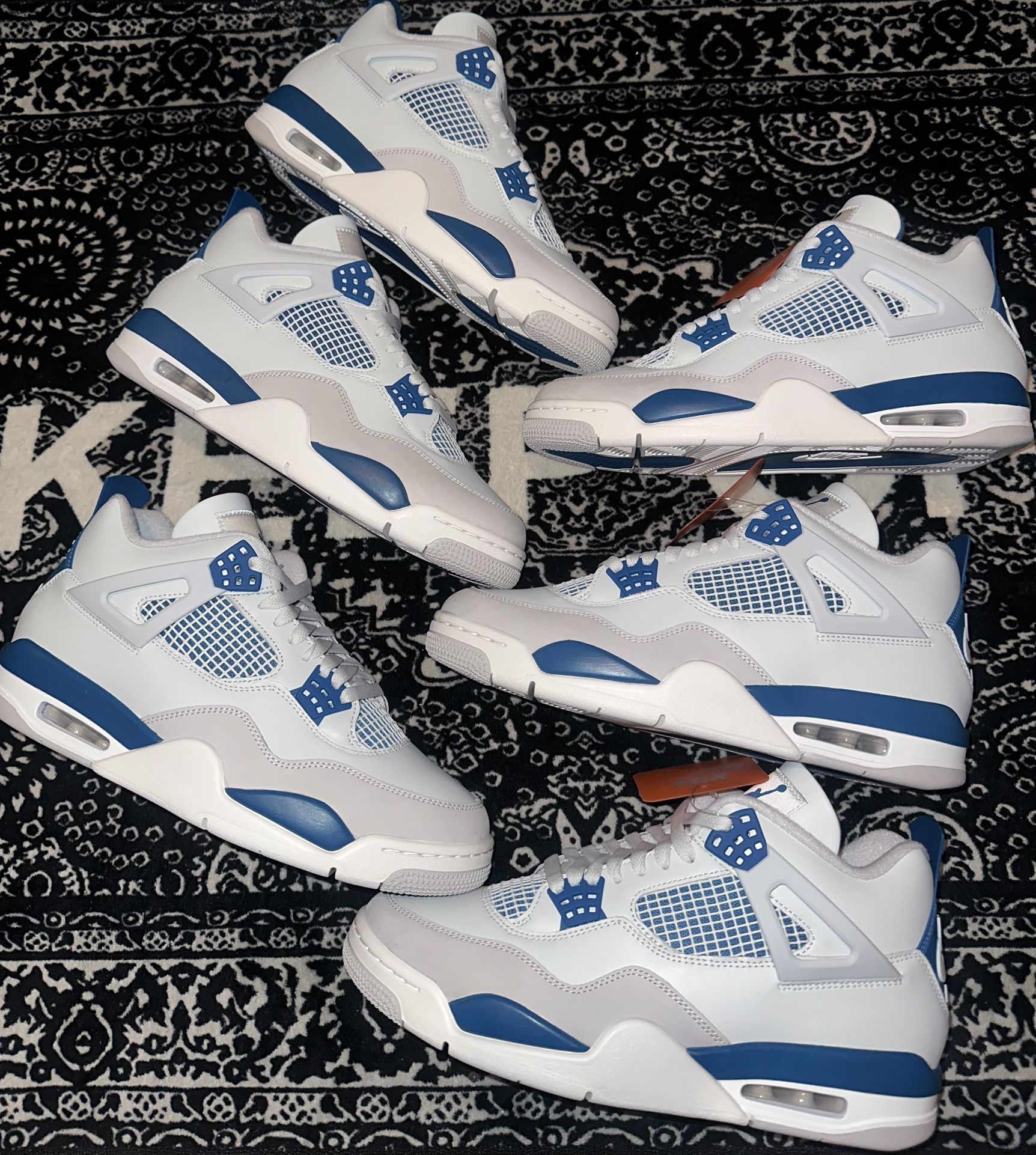 Air Jordan 4 Military Blue