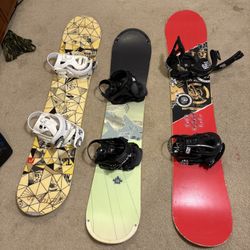 3 Snowboards all boards come with bag and snow boots 