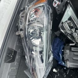Subaru Crosstrek 2018-2023 Left(driver) Side Headlight