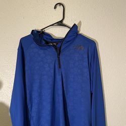 North face Pull Over 