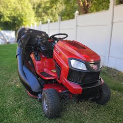 Craftsman T2400  Riding Lawnmower With Twin Bagger