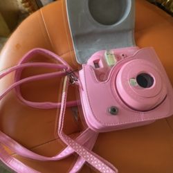 NEW FUJI INSTAX MINI 9 PINK CAMERA POLKA DOT  STRAP  AND CASE TESTED WORKS