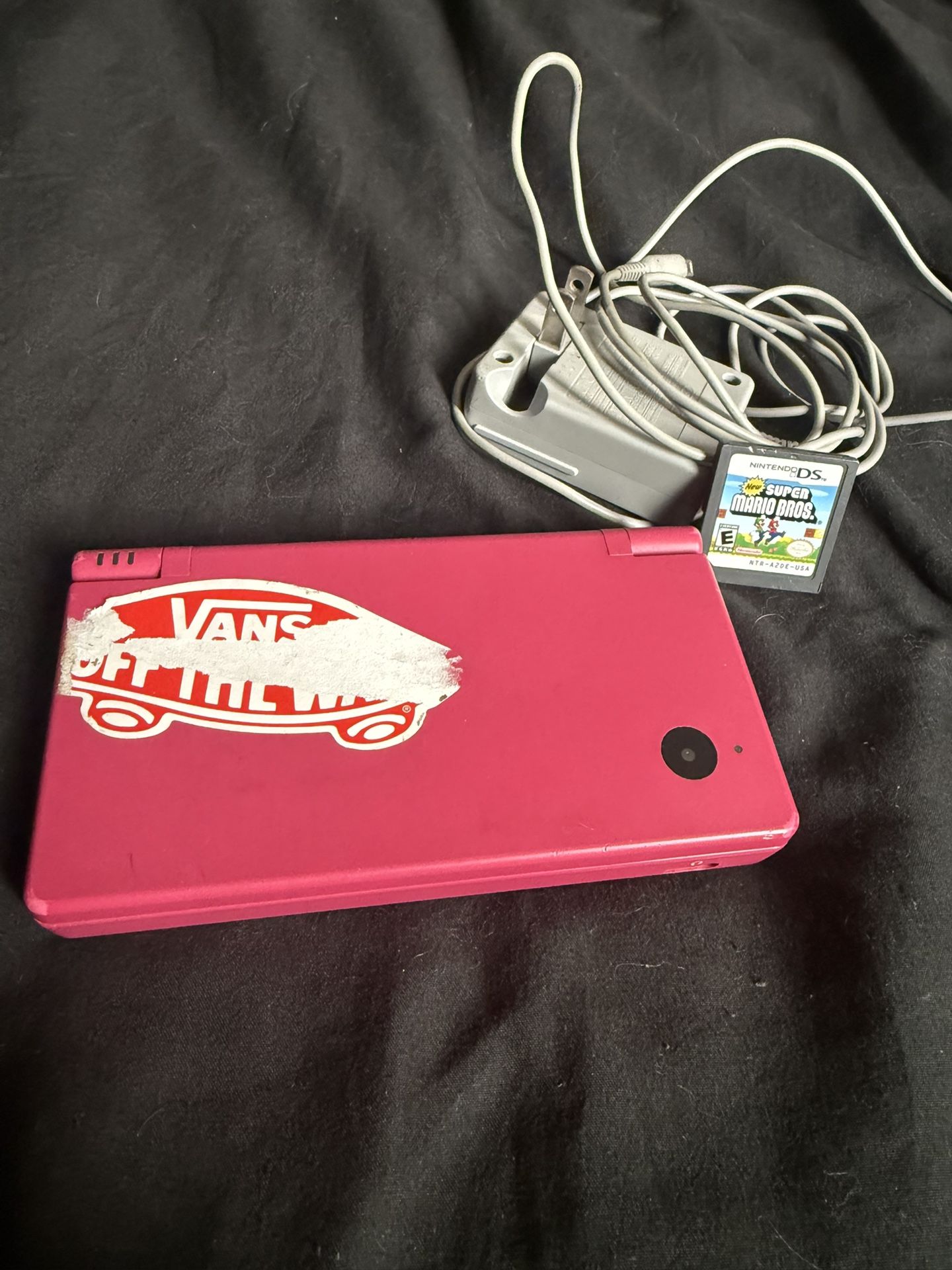 Nintendo DSI Handheld System Hot Pink