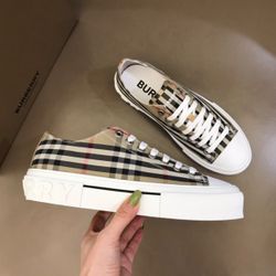 Mens Burberryy Low Top Shoes