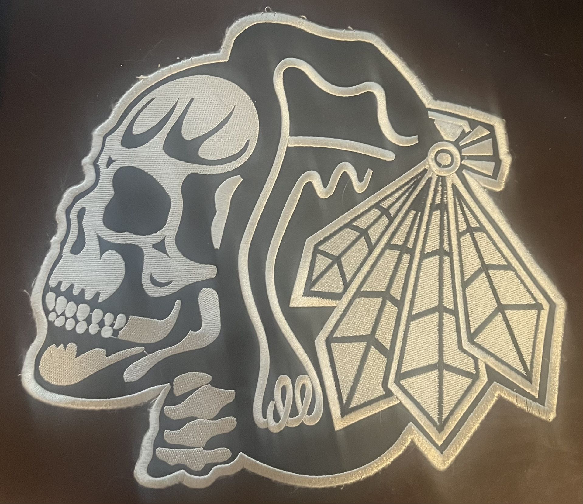 Blackhawks Silver Skull patch