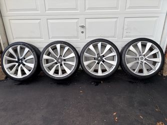 20” OEM Tesla Model 3 performance factory turbine wheels & tires!