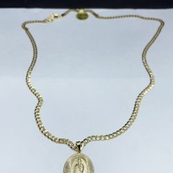 14k solid gold cubana Diamond cut chain and Virgen María charm , necklance gold