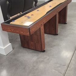 9 Foot Shuffleboard Table LIKE NEW