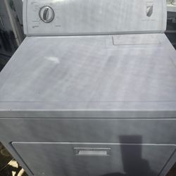 Whirlpool Gas Dryer Super Capacity And Heavy Duty Works Excellent 