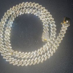 Icy 15MM Cuban Link Chain
