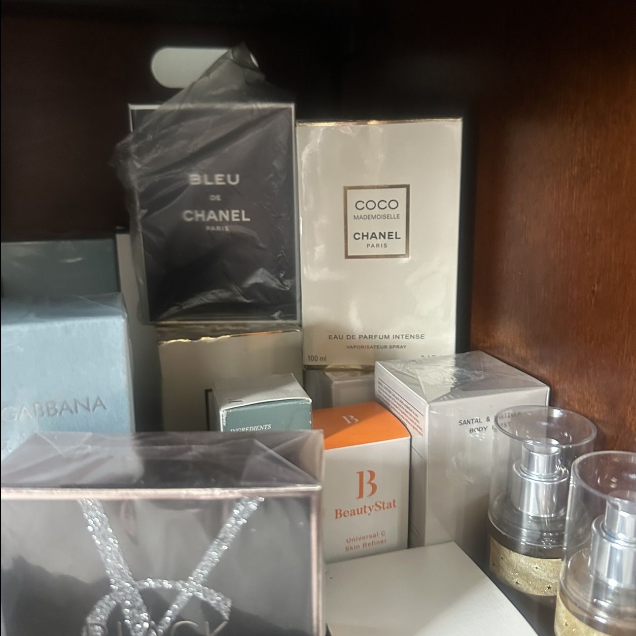 luxury perfume & cologne