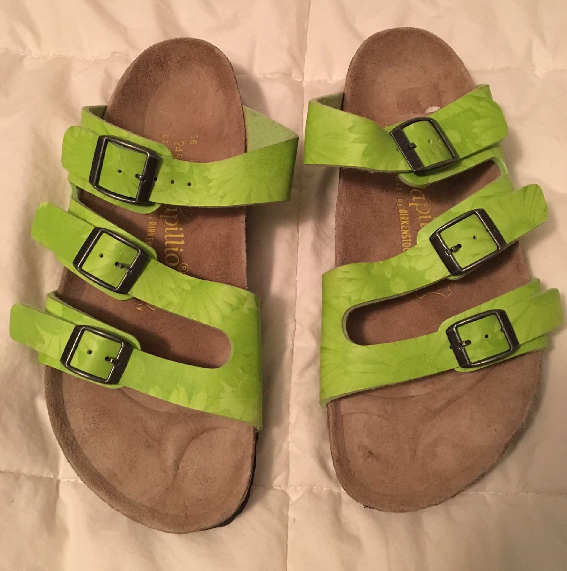 Birkenstock’s Papillo Rare Green 3 Buckle Sandals