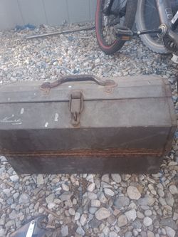 Antique Kennedy Toolbox & Center Pak Inside Feed fish tape 