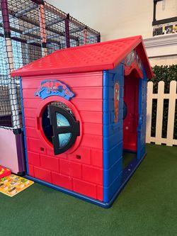 Spiderman Pretend Playhouse