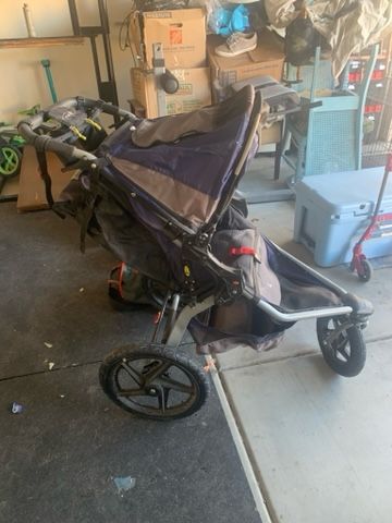 BOB Revolution SE Single Jogging Stroller,