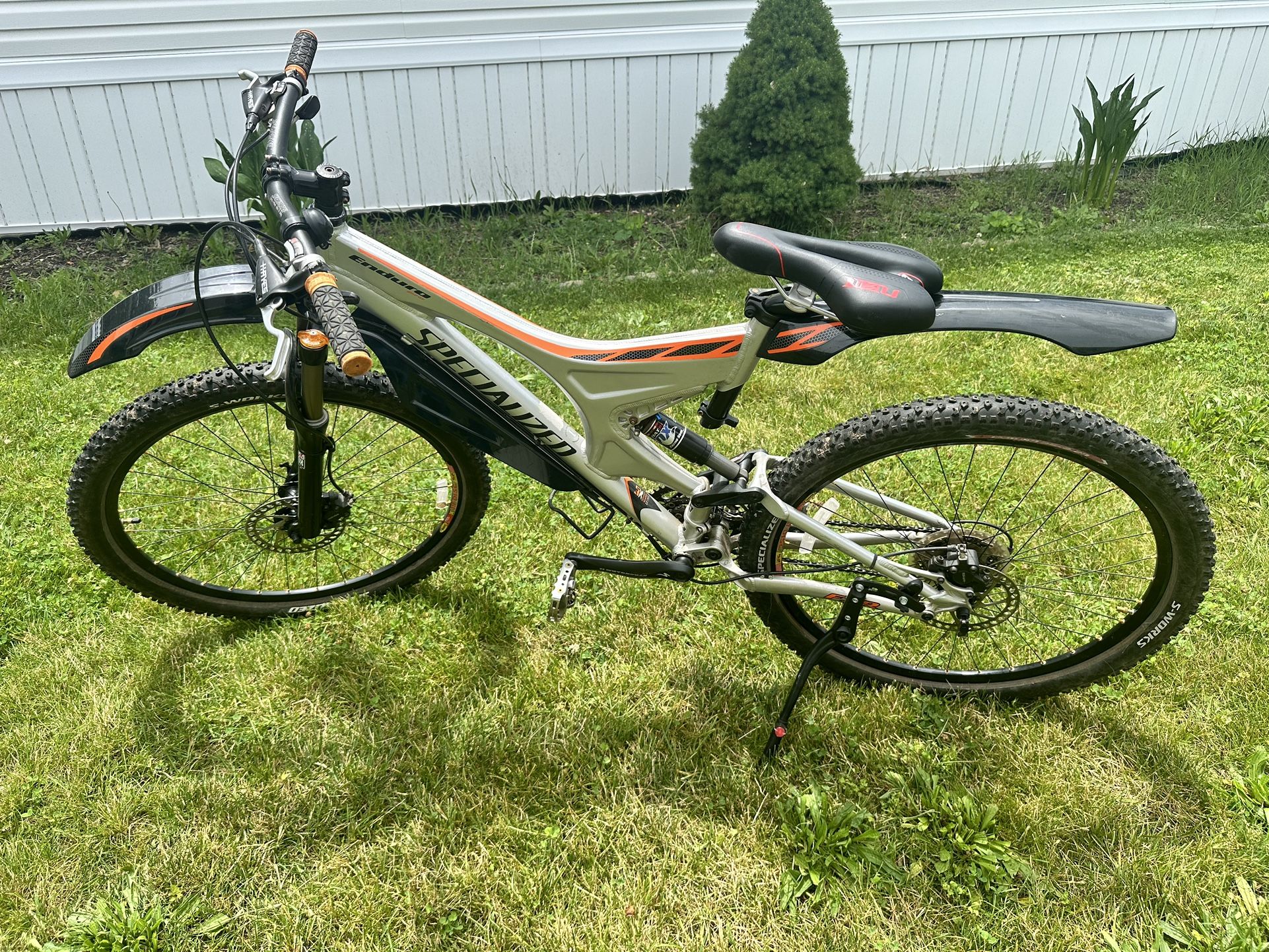 Specialized Mountain Bike