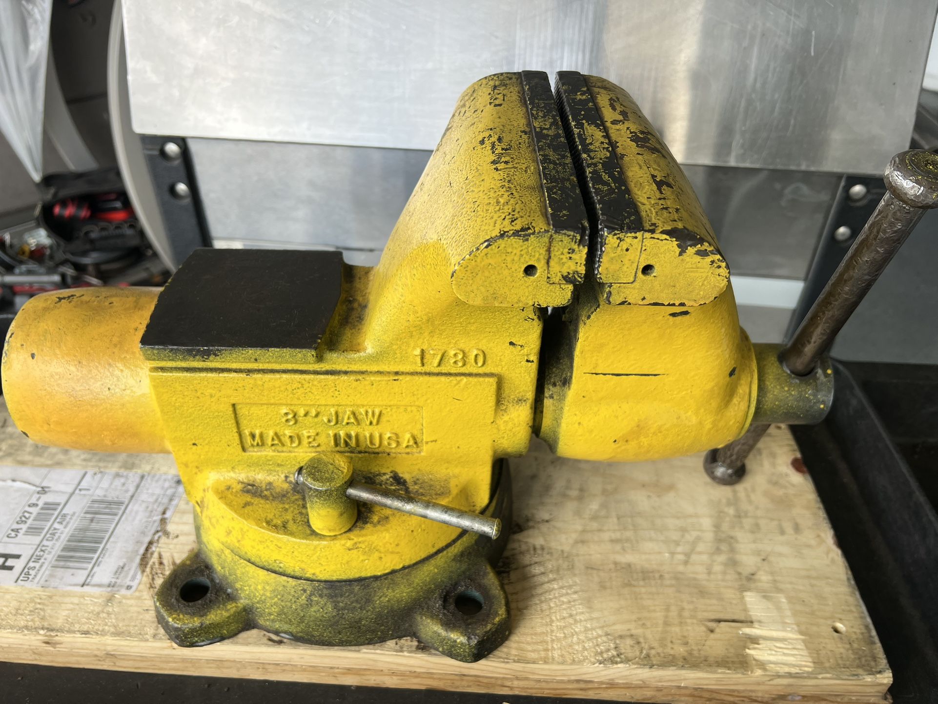 Wilton Tradesman Bench vise, 8” Jaw ( Made In USA)