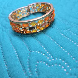 BEATIFUL END GREAT PRICE  ( BRACELET  )