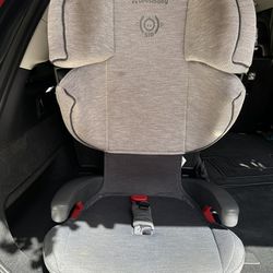 UPPAbaby Alta Booster Car seat 