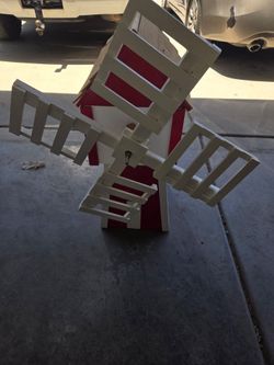 Windmill yard decor
