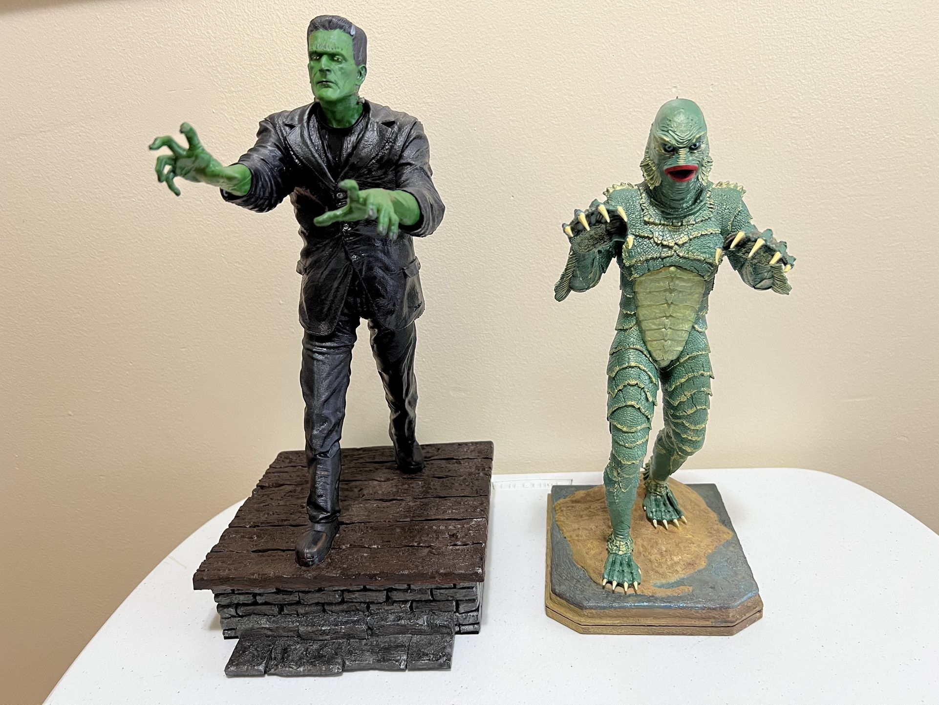 Hollywood Monsters- Frankenstein/Creature From The Black Lagoon